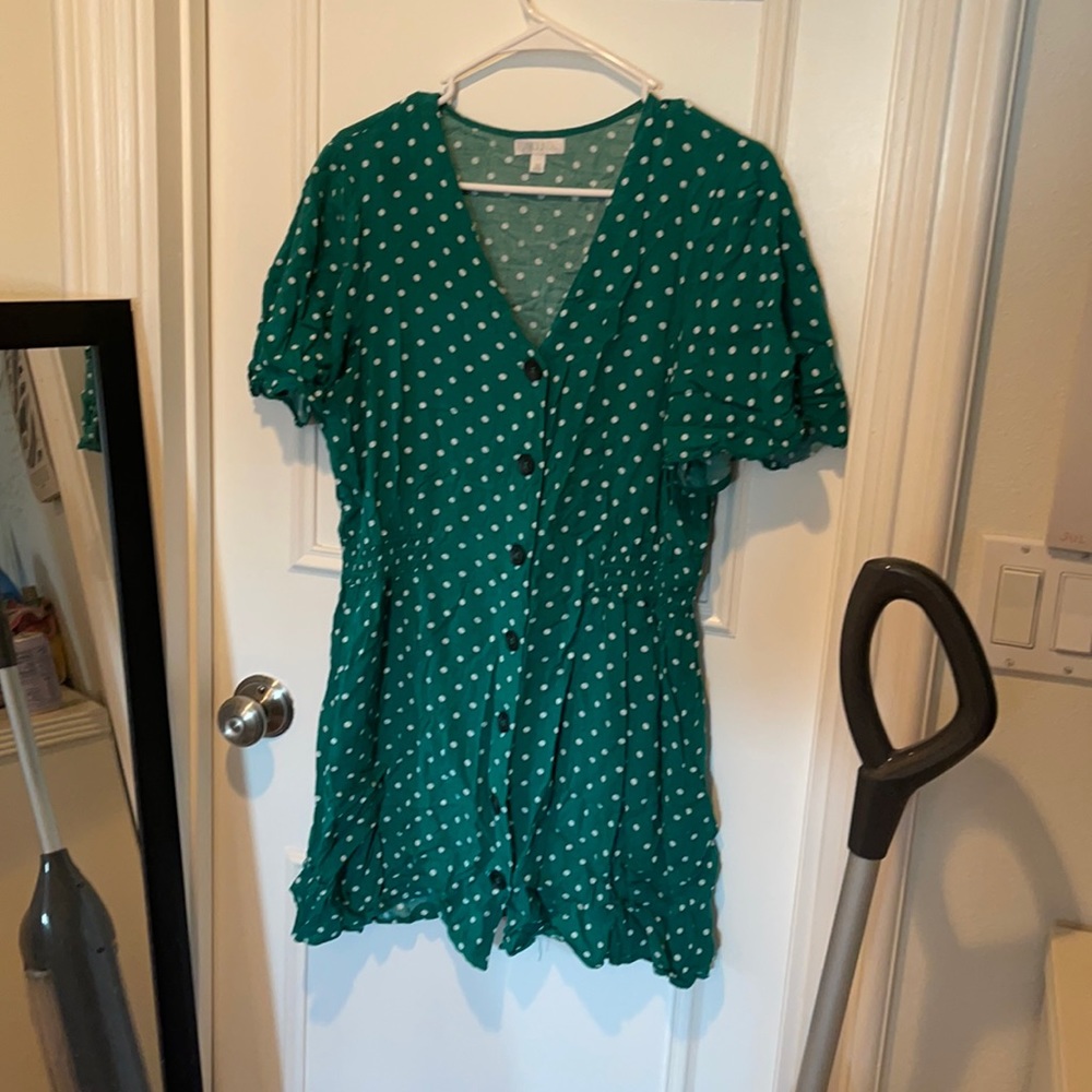 Cute summer dress!